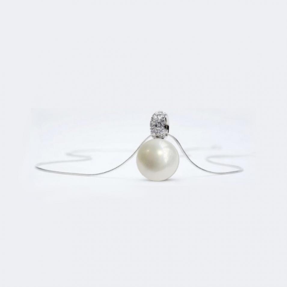 【FALAIYA x LA BELLE VIE】Synthetic round pearl with oxyde zirconium setted necklace_DJ0094ipp